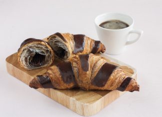 ARYZTA Food Solutions – Colour Croissants
