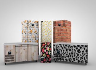 Refrigerator art: Williams enhances Chameleon service