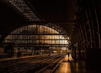 Drinkaware to train Network Rail staff ahead of festive season Drinkaware to train Network Rail staff ahead of festive season