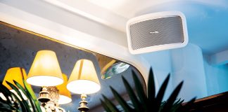 Mrs Foggs praises Void void speaker