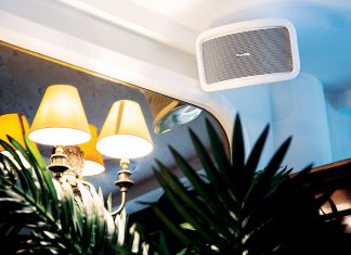 Mrs Foggs praises Void void speaker